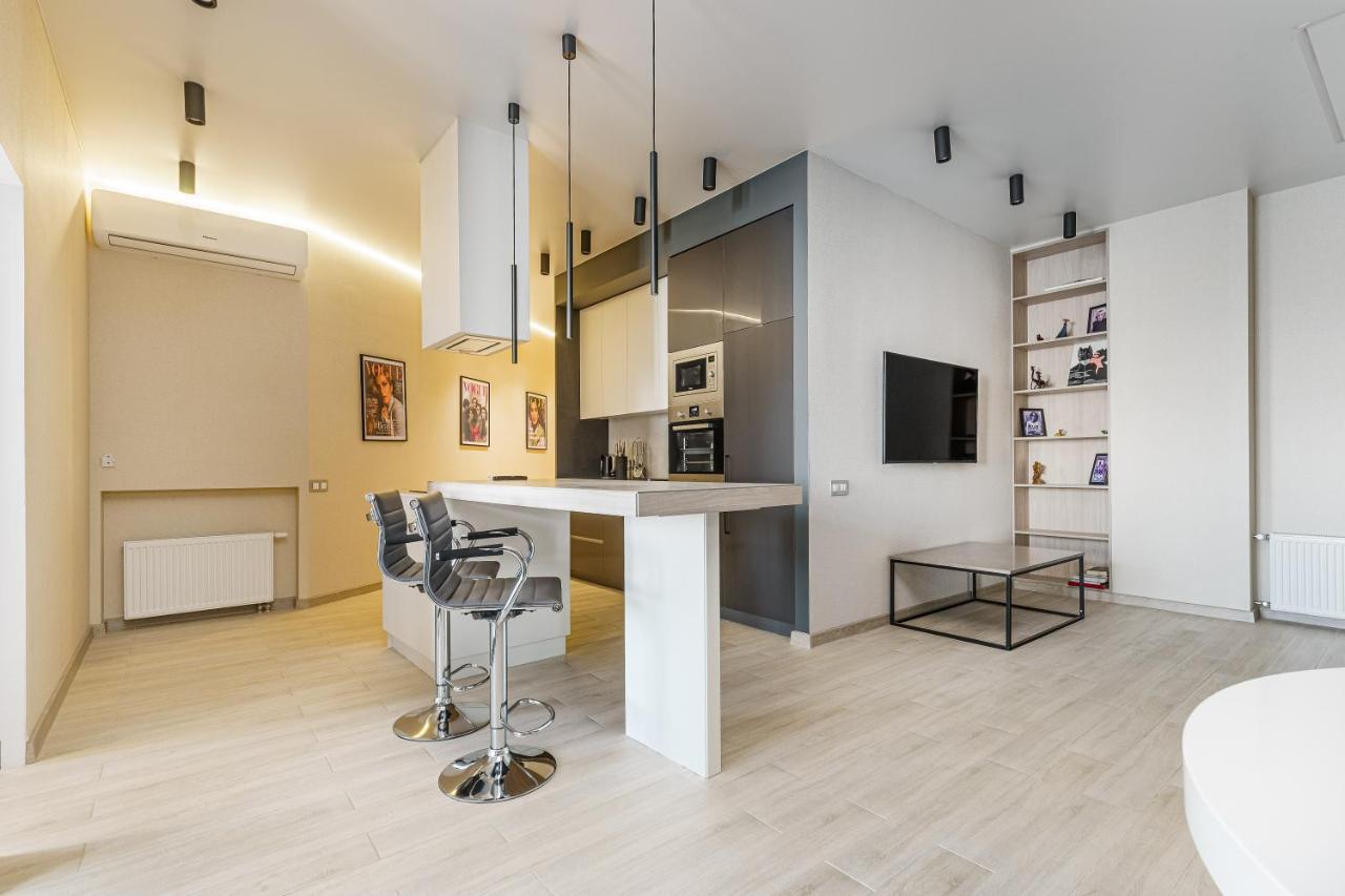 Sea Symphony Design Apartment 오데사 외부 사진